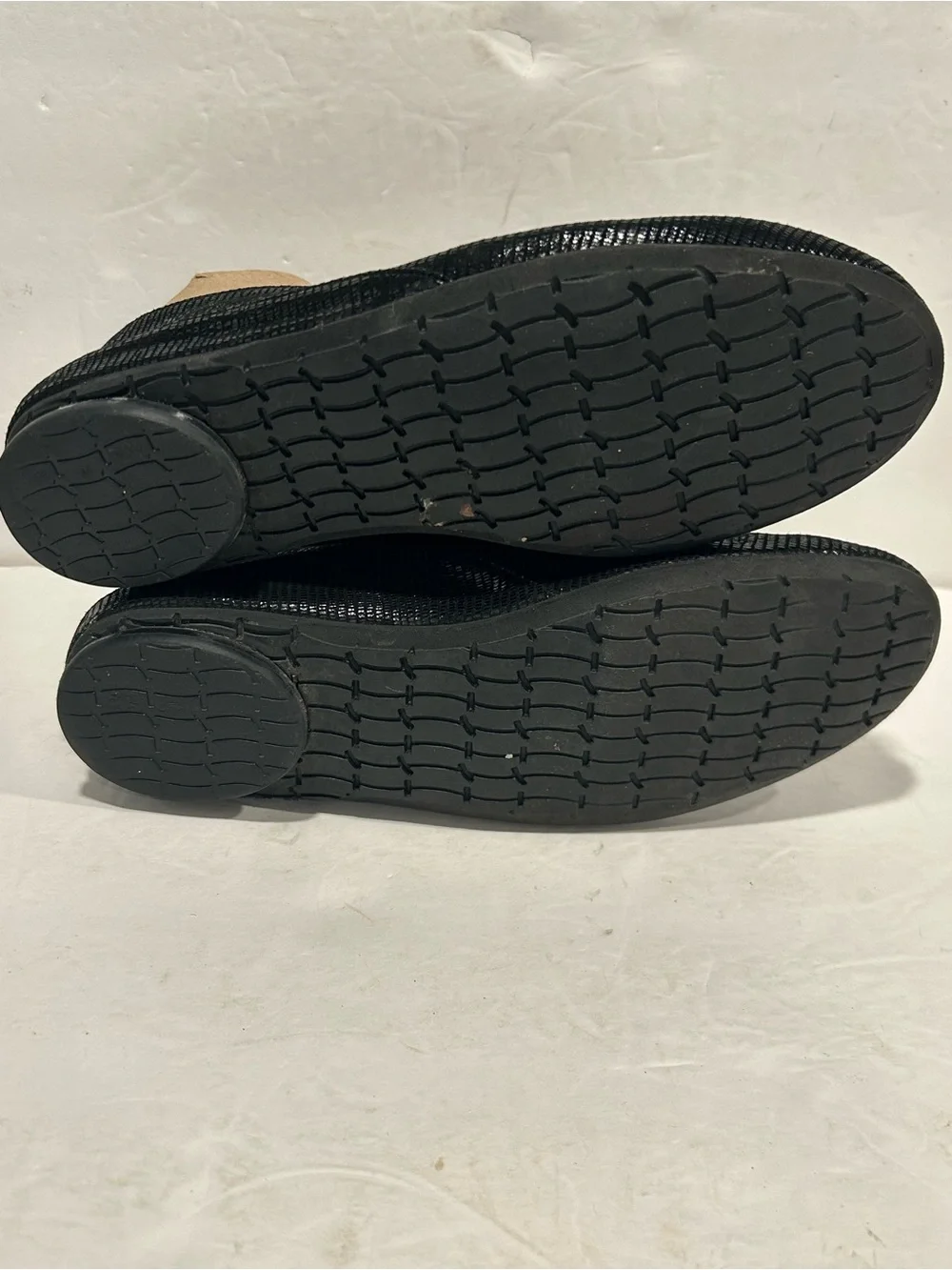 Thierry Rabotin Black Textured Lizard Embossed Sacchetto Flats 37.5 US 7.5/7